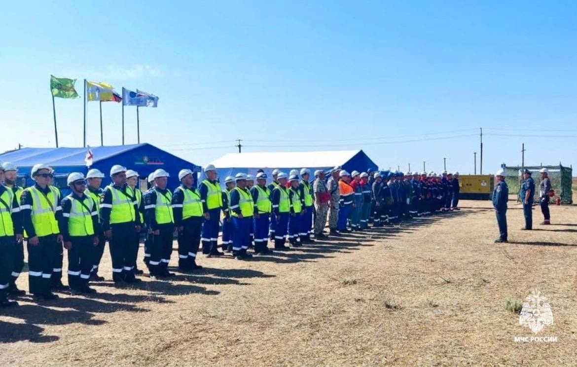 v-turkmenskom-rayone-proshel-i-etap-kompleksnyh-ucheniy-po-lokalizacii-i-likvidacii-razlivov-nefti-i-nefteproduk (5).jpg